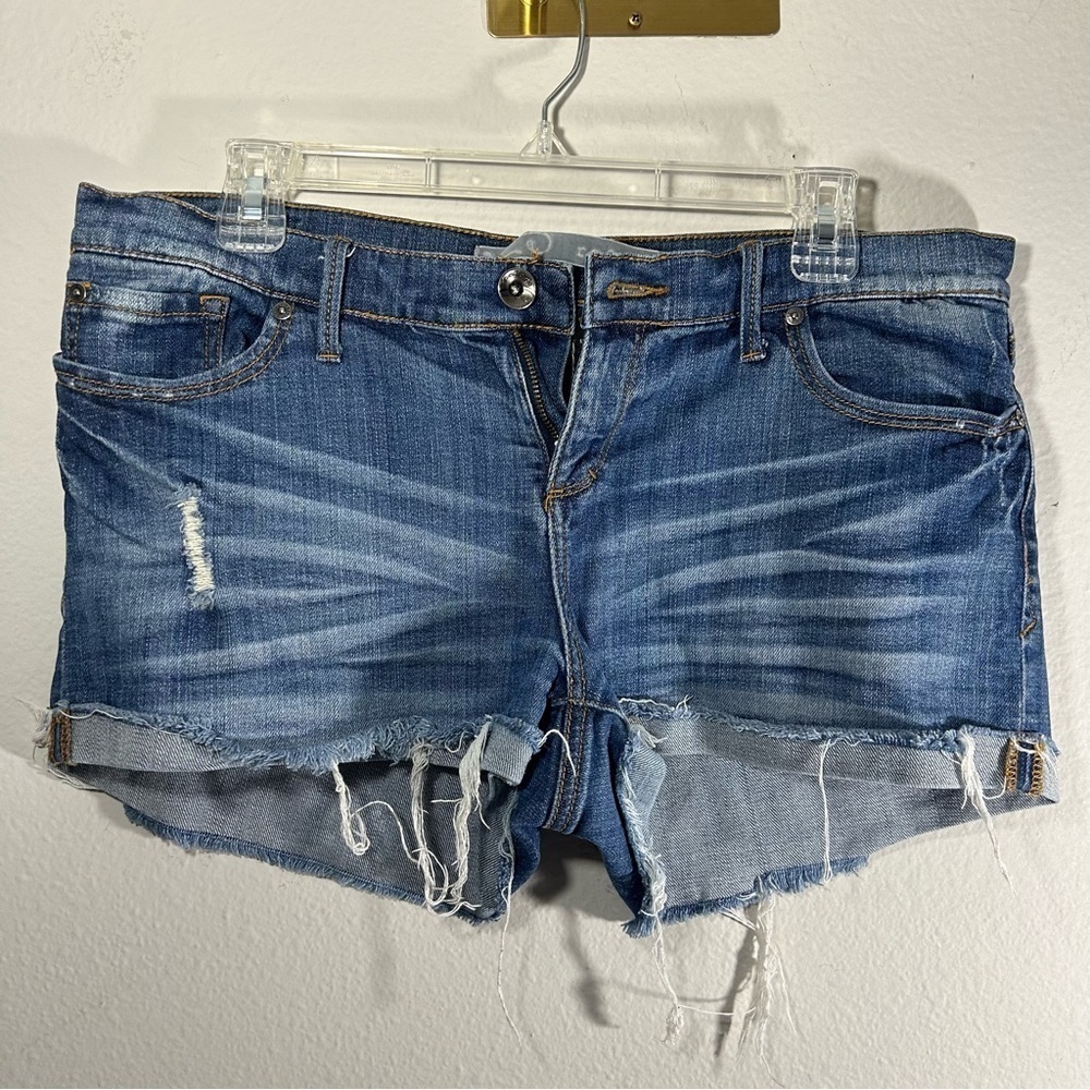 Refuge Denim Distressed Cutoff Jean Shorts Medium Wash Size 13